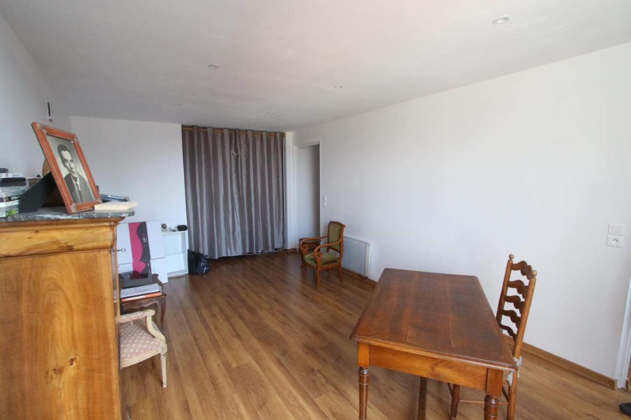 Super Appartement Avec Belle Luminosite En Plein Centre Ville De Sisteron Zewnętrze zdjęcie